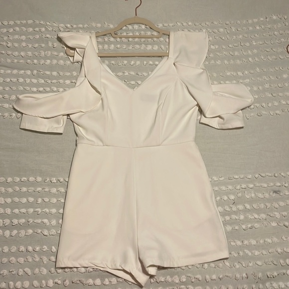 Boutique romper - Picture 1 of 3